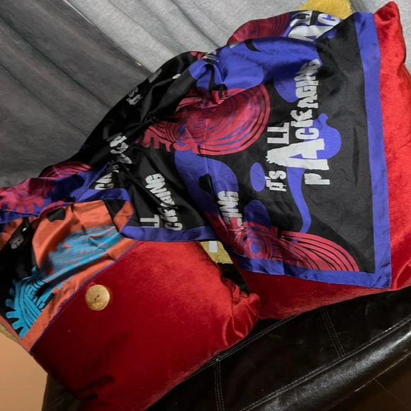 Nene Blanche  vintage Luxury Mulberry Silky Scarf - Picture 11 of 17